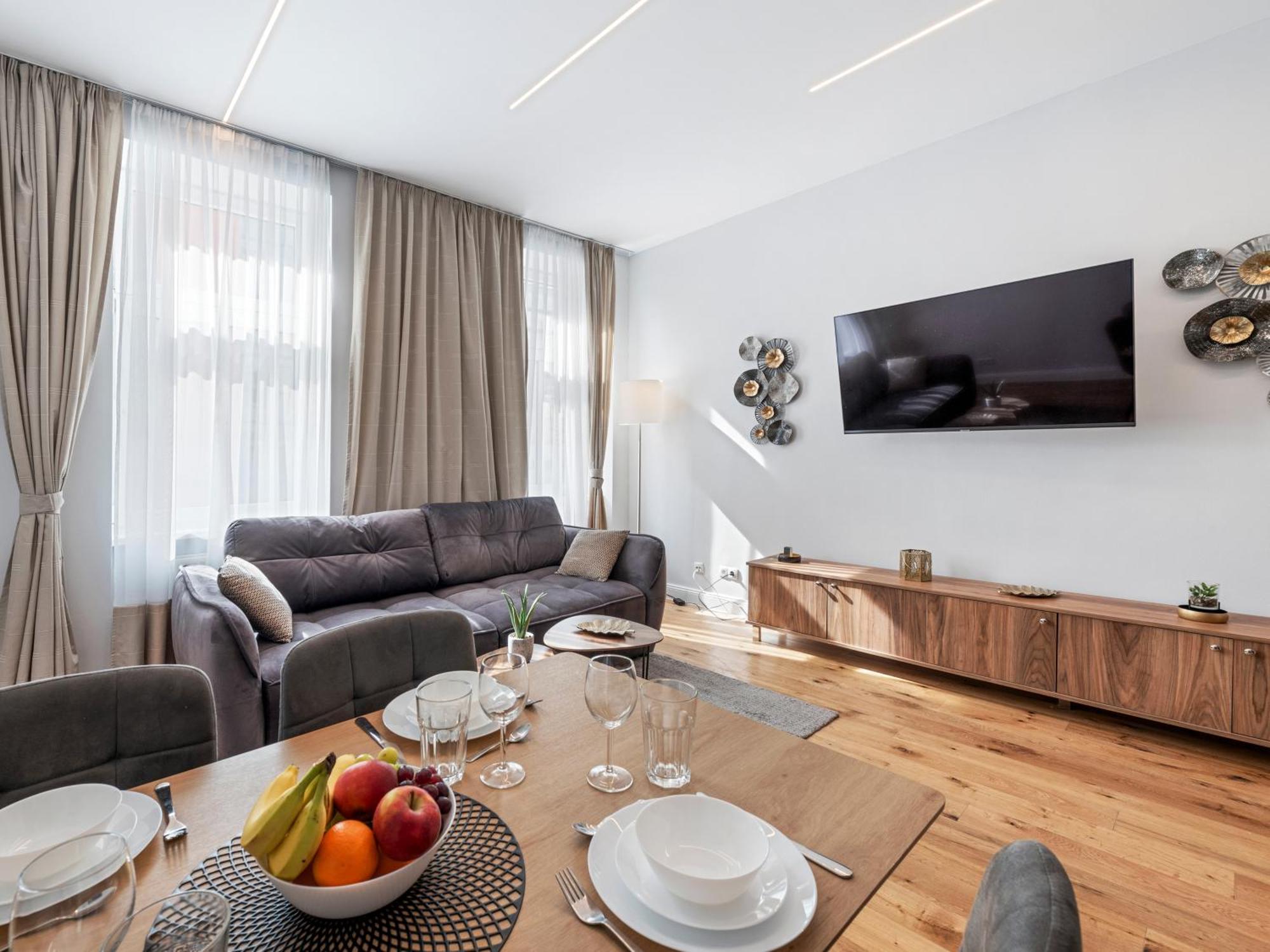 Sky9 Apartments District 17 Wien Eksteriør billede